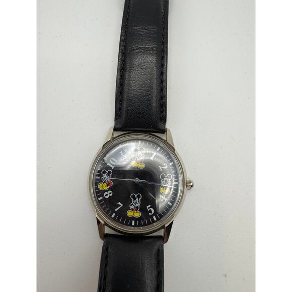 Ingersoll Disney Mickey Mouse Watch - Picture 2 of 4